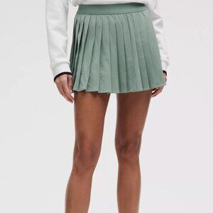 Lululemon High-Rise Pleated Tennis Skirt | Size 8